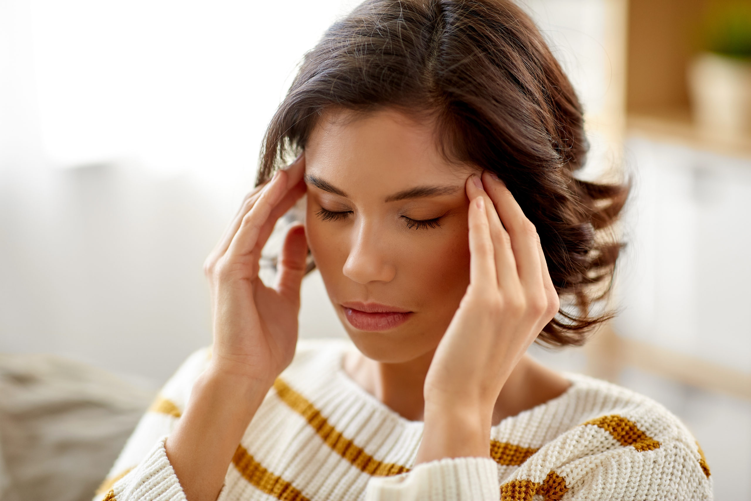 Headache and migraine chiropractic treatments